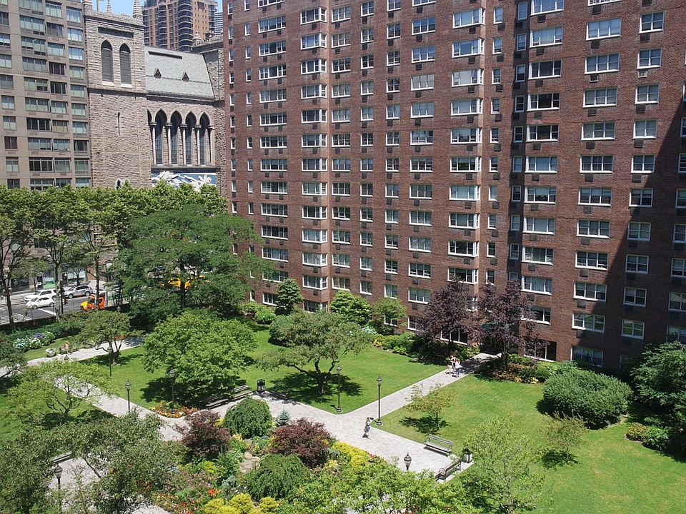 1st image of 345 W 58th St APT 7D