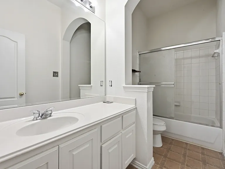 1665 Amberwood Loop — Photo 27