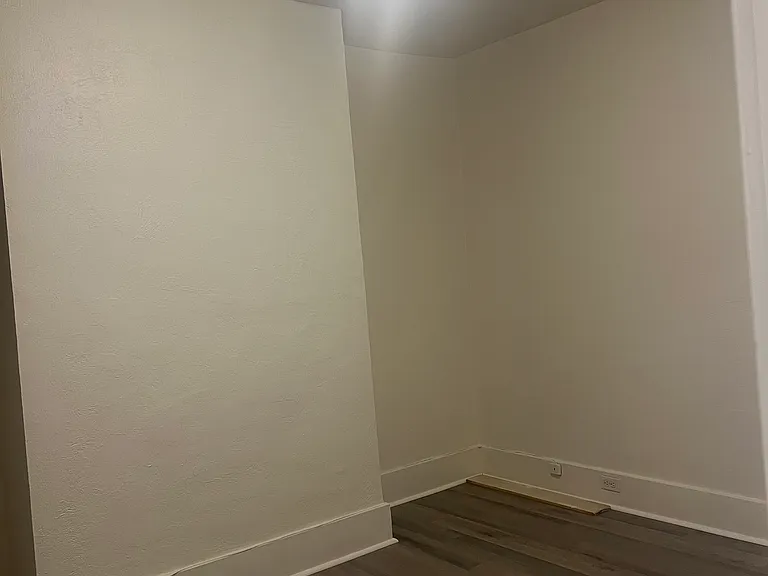 42 W Francis Ave #2 — Photo 4