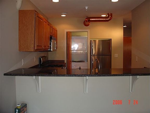 Kitchen - Unit 2F