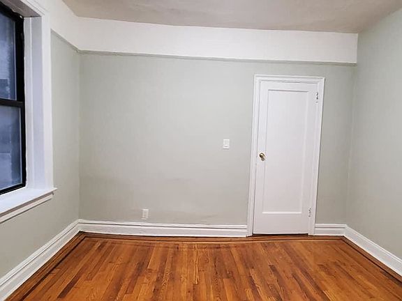 3rd image of 82-01 Britton Ave #3-B