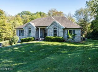 2104 Meadowbrook Dr, La Grange, KY 40031
