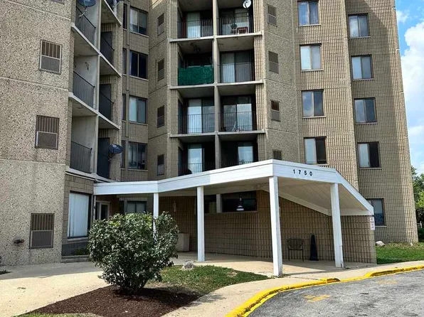 1750 N Marywood Ave APT 311, Aurora, IL 60505