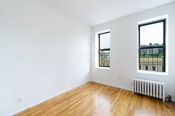 Rented by City Connections Realty | media 24