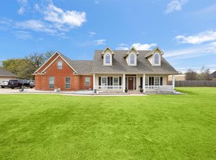 2000 Pin Oak Dr, Kaufman, TX 75142