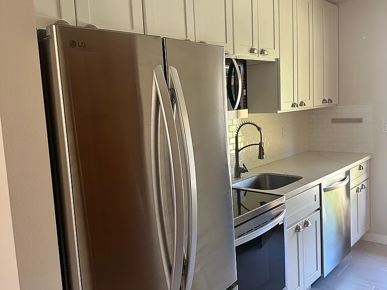 1503 Academy St — Photo 5