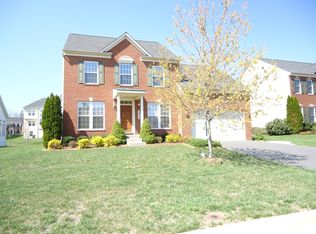 25620 Summerall Dr, Aldie, VA 20105