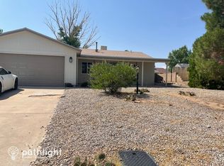 687 Sunflower Dr SW, Rio Rancho, NM 87124