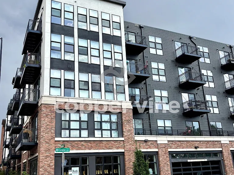 3500 S Corona St #202 — Photo 1