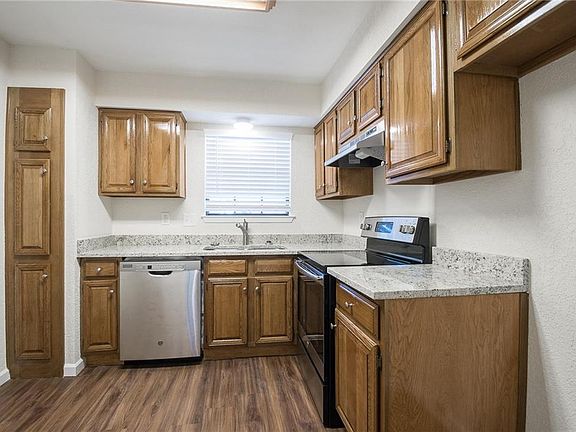 5th image of 2000 Huntington Dr APT 151