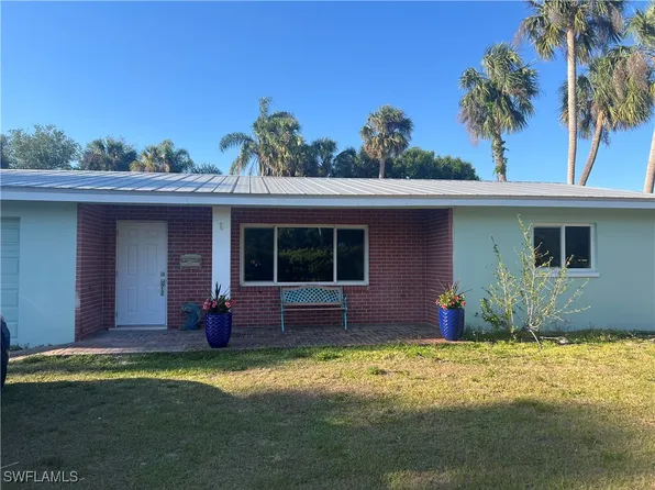 16991 Carolyn Ln, North Fort Myers, FL 33917