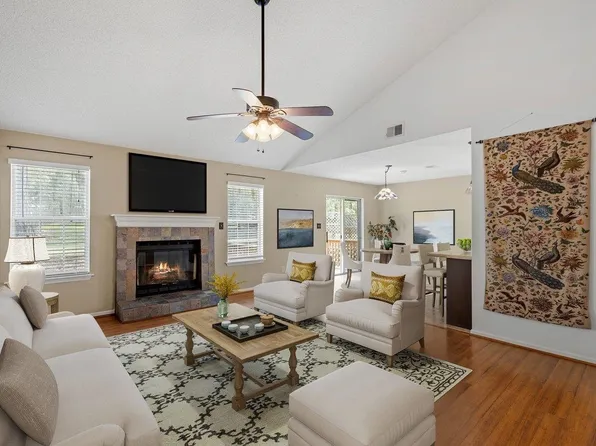 2100 Tallavana Trl, Havana, FL 32333