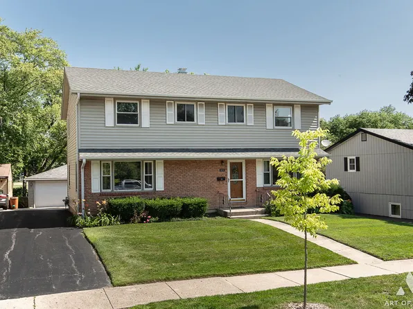 2212 Oak Ln, Rolling Meadows, IL 60008