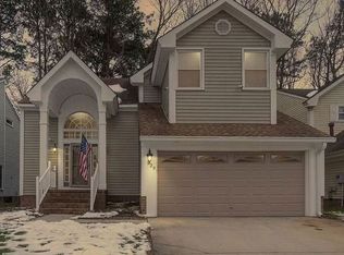 929 Thatcher Way, Chesapeake, VA 23320