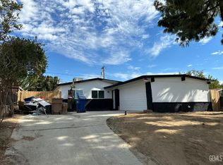 2713 Pageant St, Bakersfield, CA 93306