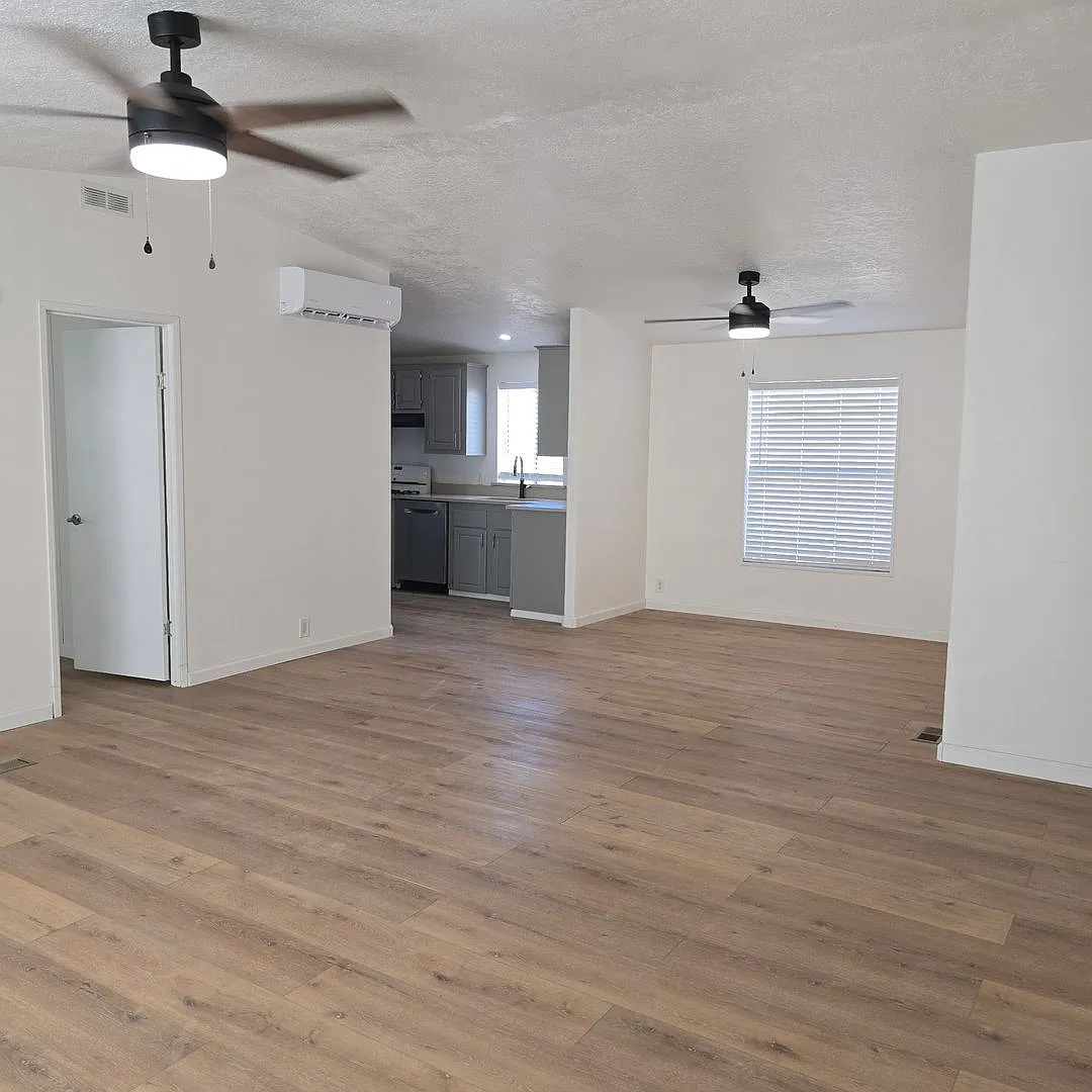 5 bedrooms in Mescal! — Photo 2