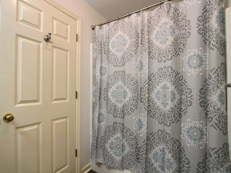 206 W Duffy St #C — Photo 12
