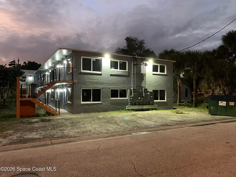 2421 Stone St #205 — Photo 23