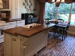 74 Laurel Pine Ln, Nashville, GA 31639