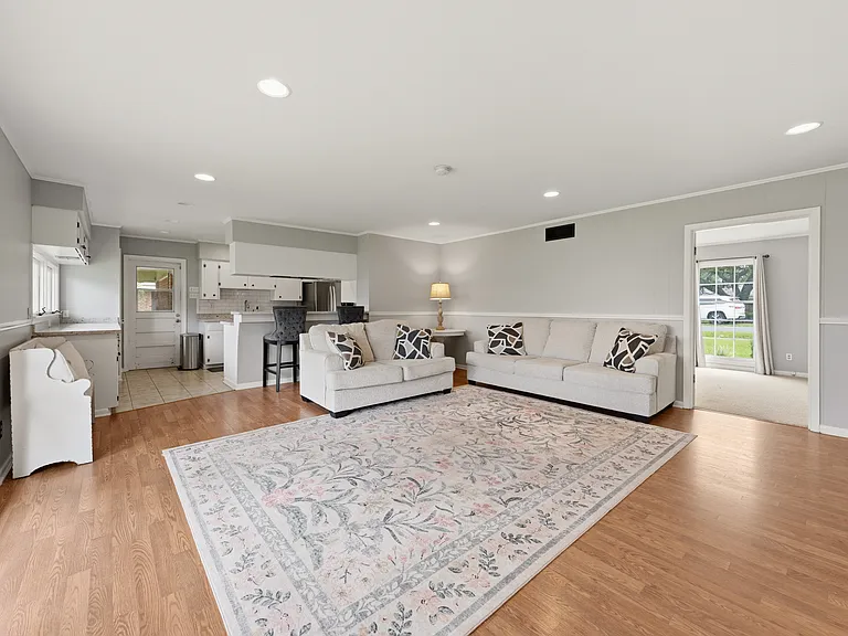 308 Brentwood Blvd — Photo 25