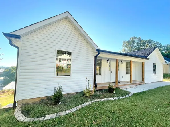 503 Harris St, Dalton, GA 30720