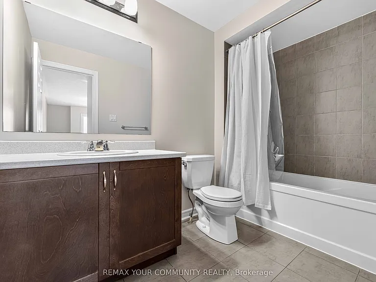 2250 Watercolours Way — Photo 21