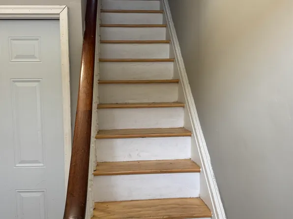 69 Jewett Avenue image 6 of 12