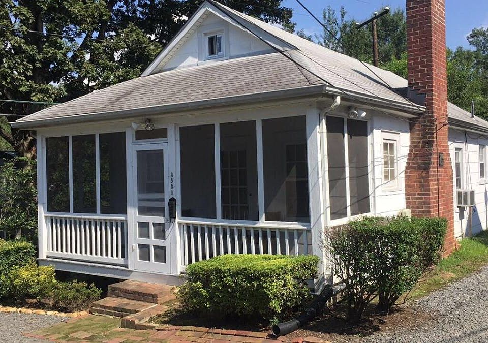 1st image of 3850 2nd St N