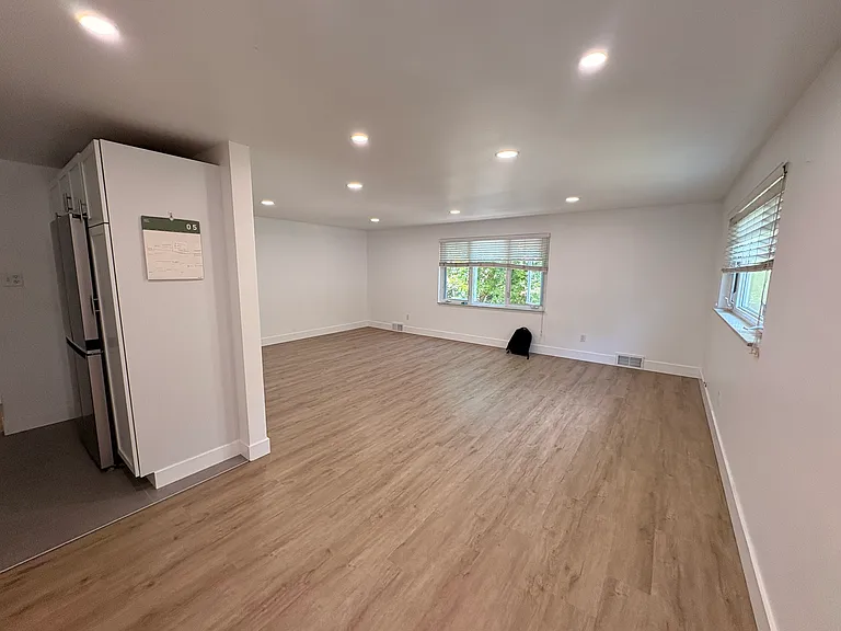 219 McCully St #219 — Photo 5