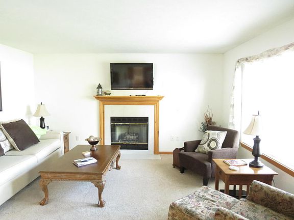 3rd image of 5679 Bayberry Farms Dr SW