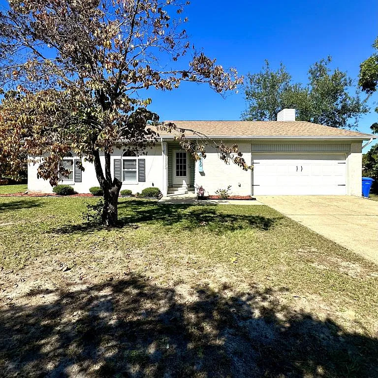 6850 Buttermere Dr — Photo 1