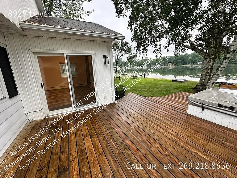 8928 Loveless Dr NE — Photo 23