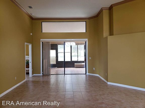 3rd image of 129 N Skyflower Pt #0