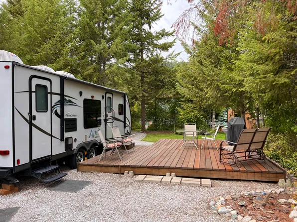 2845 Deep Lake Boundary Rd, Colville, WA 99114