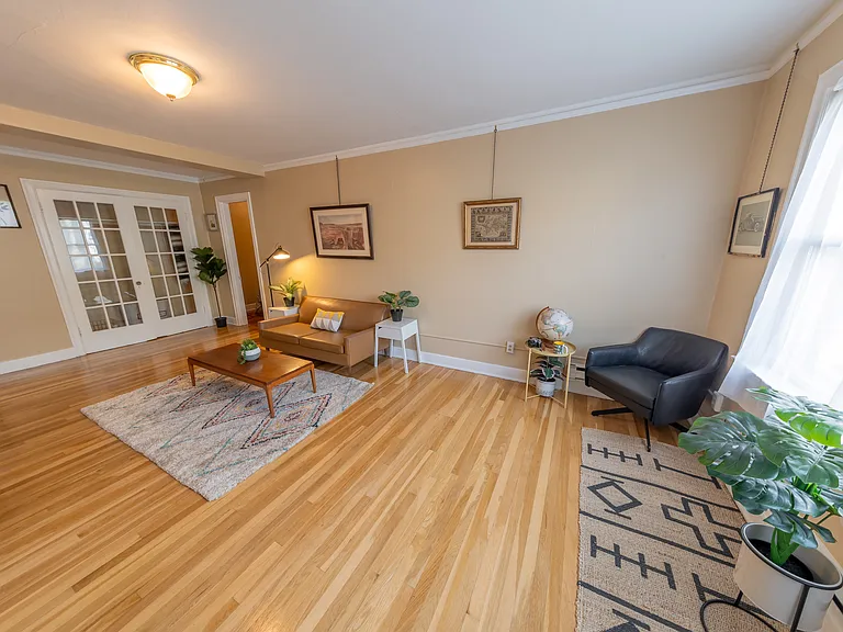 The Marwood Apartments — Photo 16