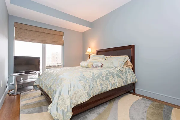 Sold by Keller Williams Realty Landmark | media 18