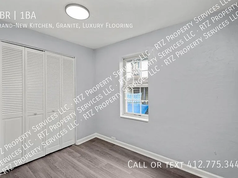 904 Hilltop St #B — Photo 8