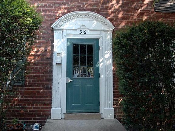 2nd image of 316 Ashby St #7-316D