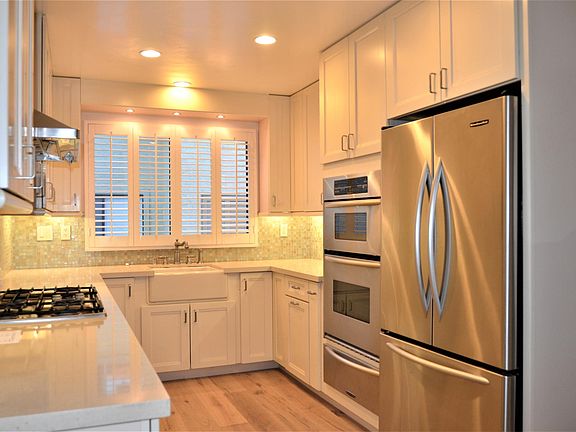 3rd image of 942 Lupine Hills Dr Unit 40