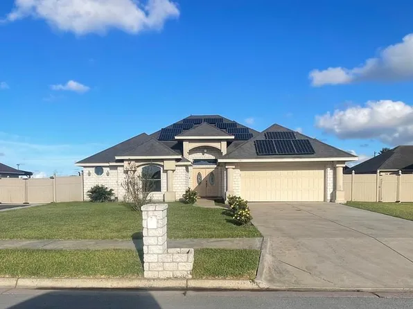 171 Village East Dr, Los Fresnos, TX 78566