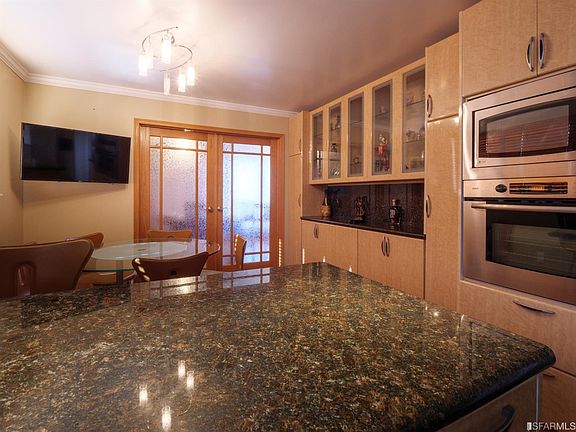 4th image of 73 Westpark Dr