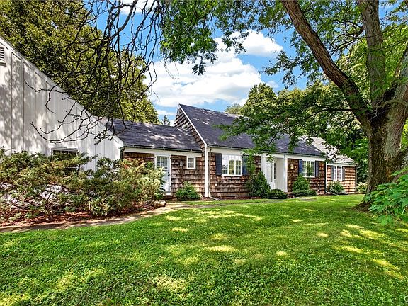 2nd image of 6981 Colonial Dr