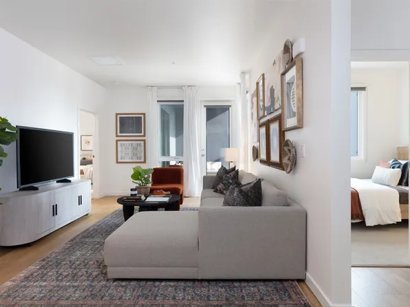 Station 16 Apartments