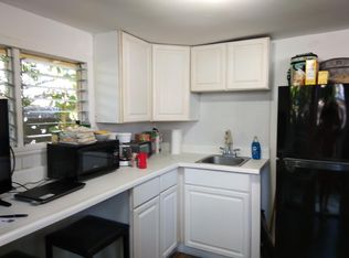 715 Kahoa Dr, Kailua, HI 96734