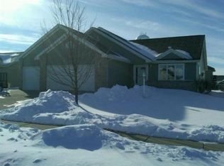 128 Cedar St, Brooklyn, WI 53521