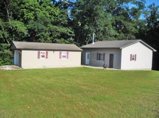 1361 Sun Rd, Washburn, IL 61570