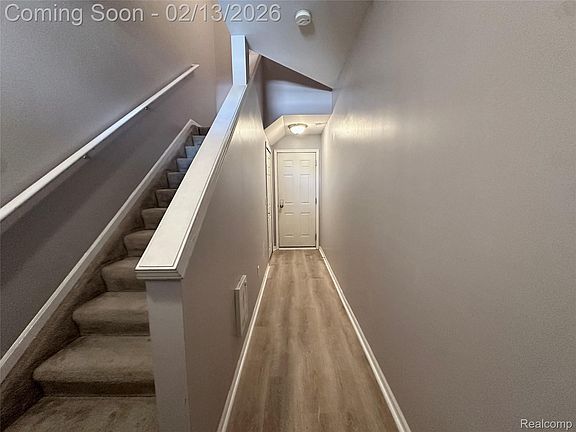 4th image of 2393 Arcadia Dr