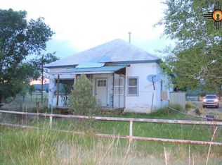 1249 Sugarite Ave, Raton, NM 87740