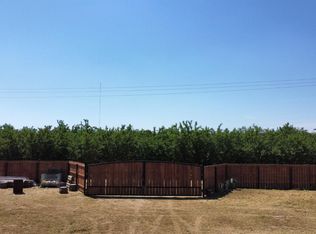 14827 W Date Ave, Kerman, CA 93630