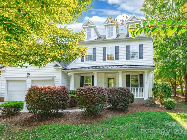 606 Clouds Way, Rock Hill, SC 29732